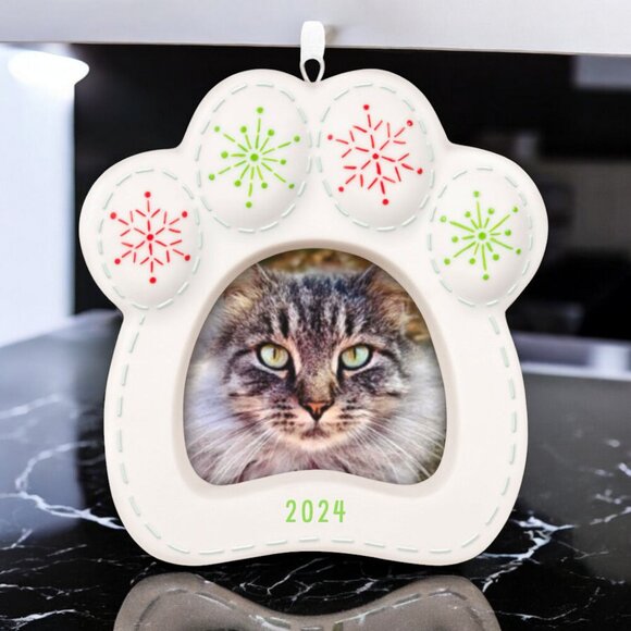 Hallmark Keepsake Ornament 2024 Pretty Kitty Photo Holder - Picture 7 of 14